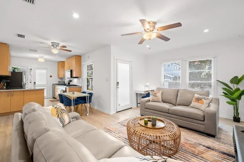 Hyde Out By Brightwild-Amazing Find In Hyde Park Villa Tampa Holiday home