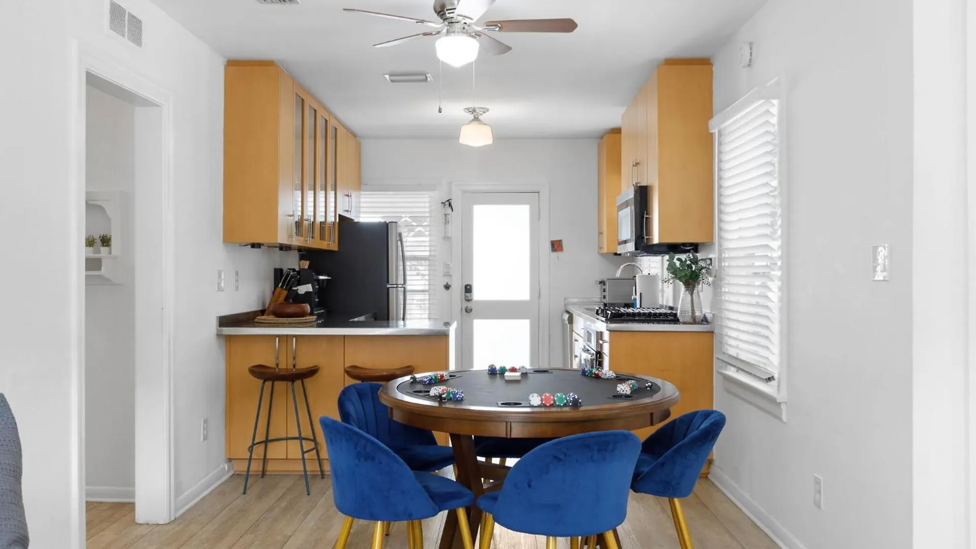 Hyde Out By Brightwild-Amazing Find In Hyde Park Villa Tampa